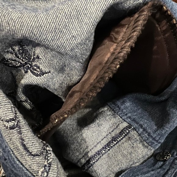 Nomadic Traders Fresco-Women's-Jean/Denim Embroidered Aztec Beads/Jems on Back - Picture 15 of 15